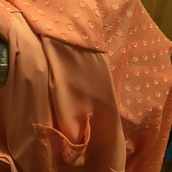 Isaac Mizrahi Blouse - Picture 10 of 10